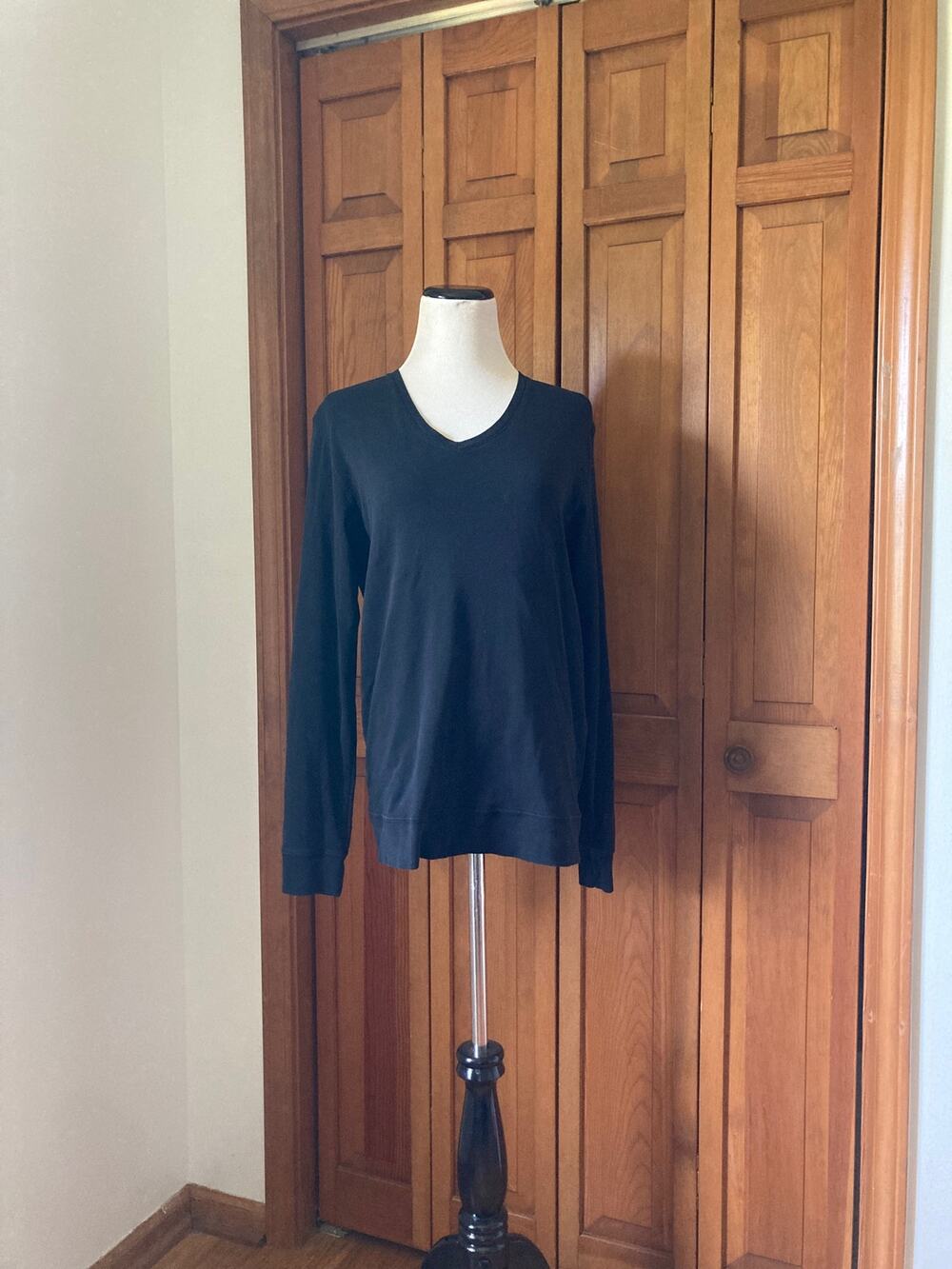 H&M Navy Casual Pullover Top, Size M